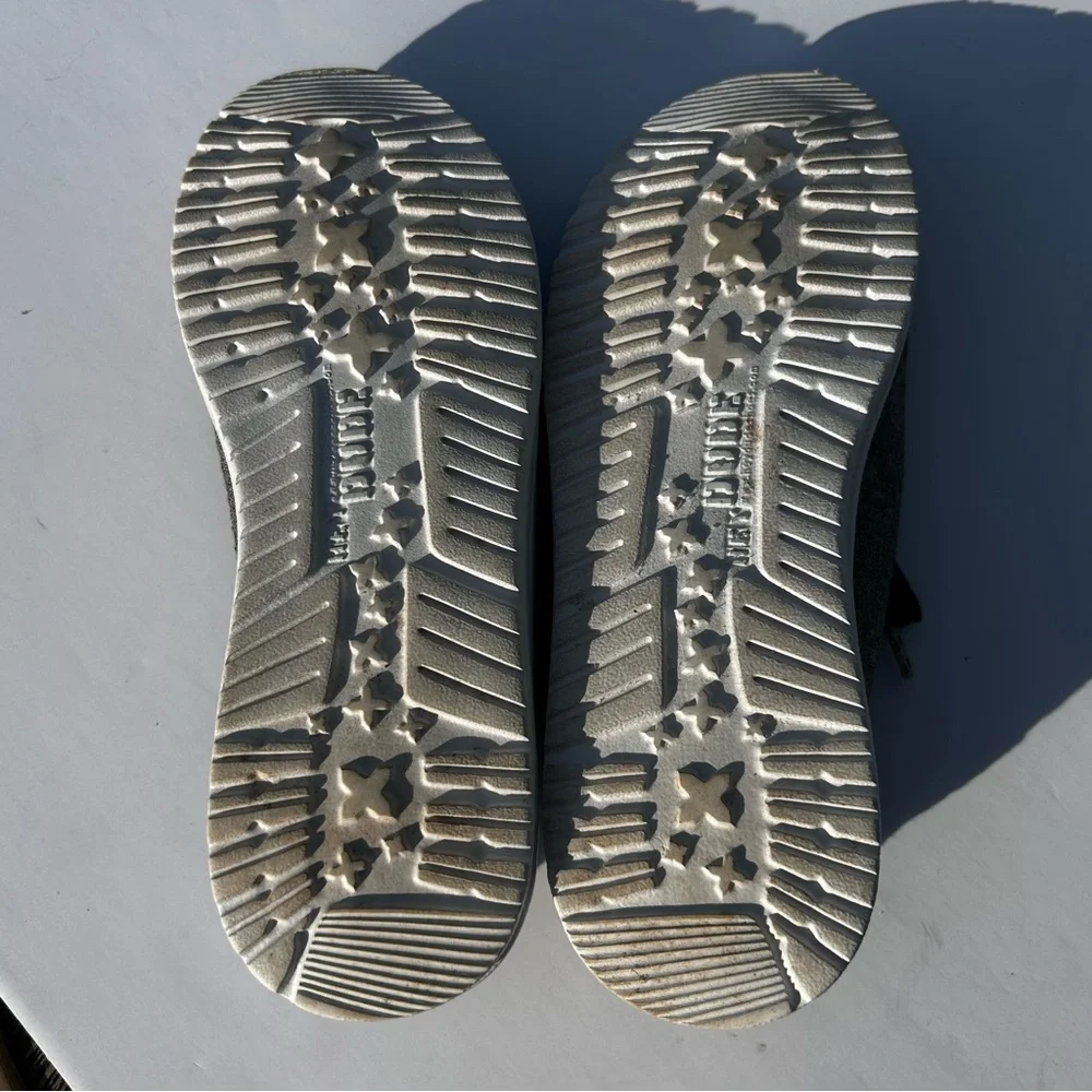 Hey Dude Wendy Chambray Woven Grey White Shoes Women’s Size 8 - Picture 10 of 10